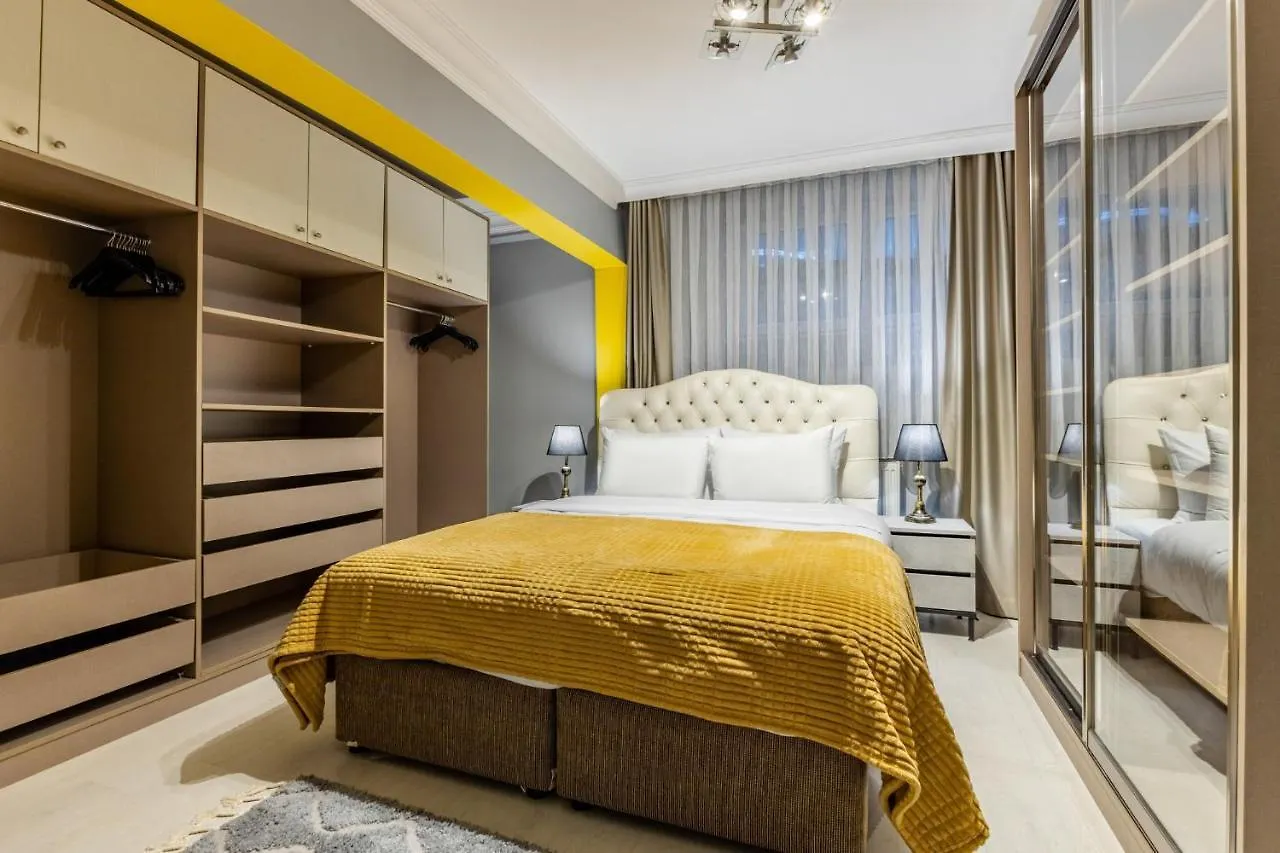 Modern Apartment Near Osmanbey Metro Station Istanbul