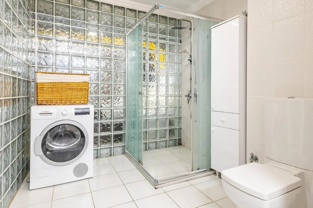 Modern Apartment Near Osmanbey Metro Station Istanbul